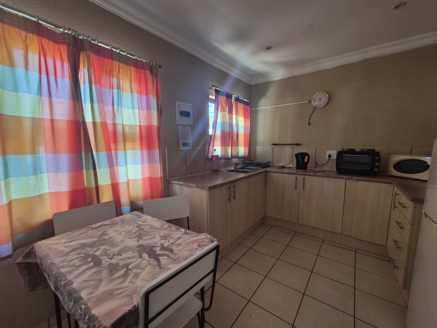 5 Bedroom Property for Sale in Oranjeville Free State
